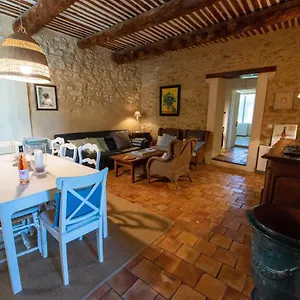 De Panier Hébergement de vacances Caderousse